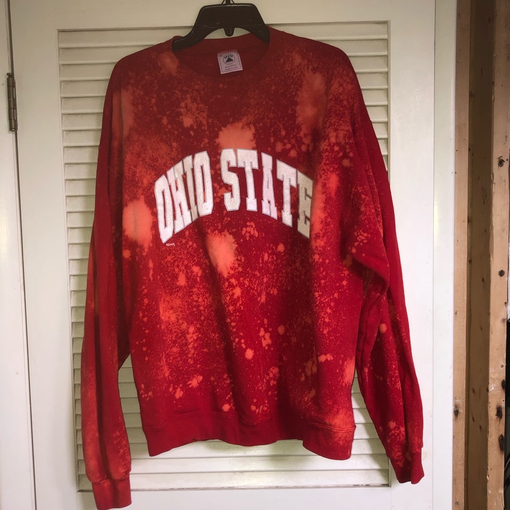 cozy ohio state bleach dye/acid wash sweatshirt